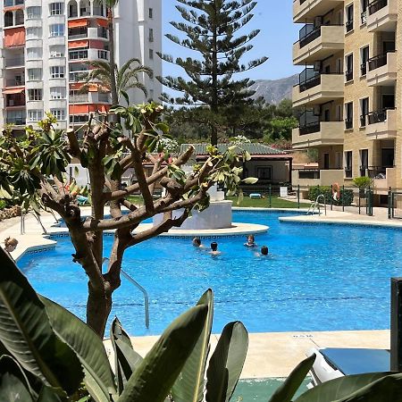 Moderno Apartamento En Primera Linea Paseo Maritimo Fuengirola Esterno foto